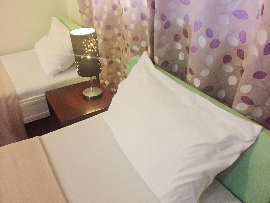 Park Hill Hotel Lapu-Lapu City Esterno foto